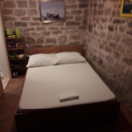 Room Ami Kaštela Extérieur photo